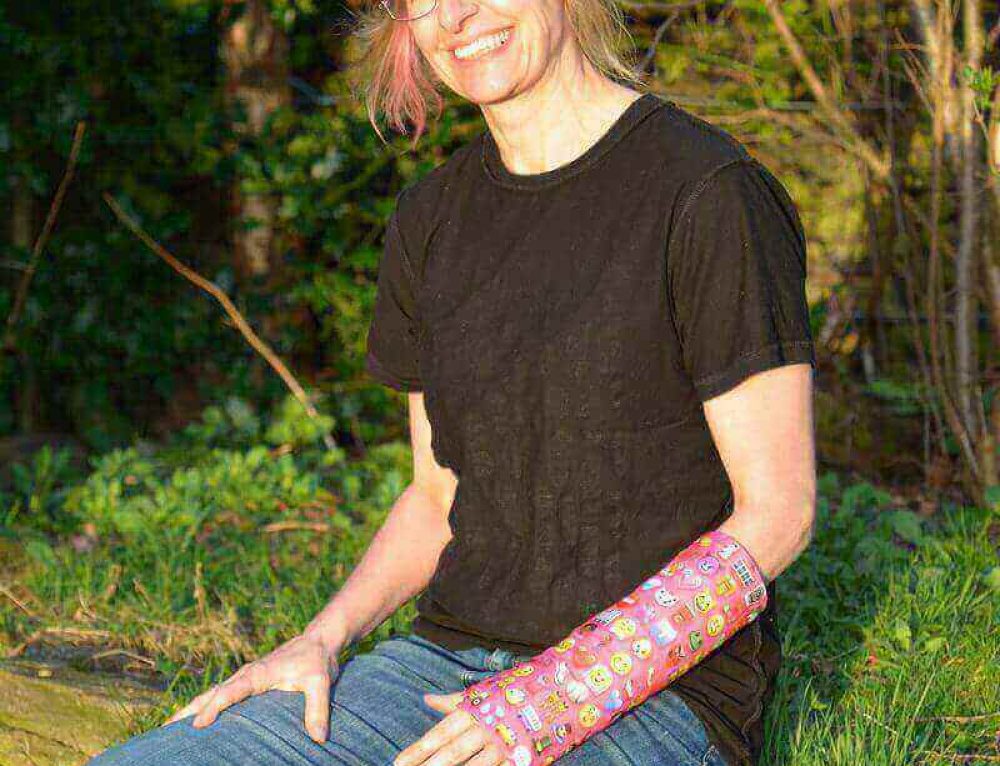 Walgreens cast covers Supersleeves cast covers